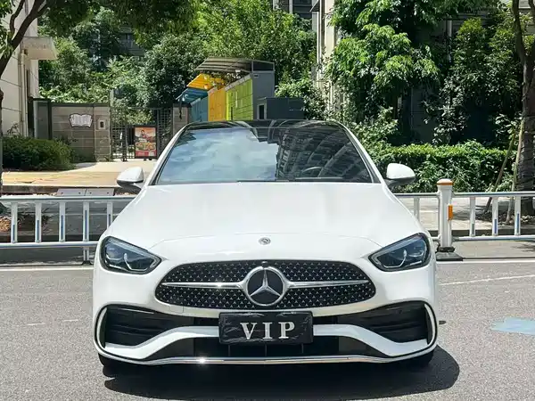 Mercedes-Benz C-Class 2022