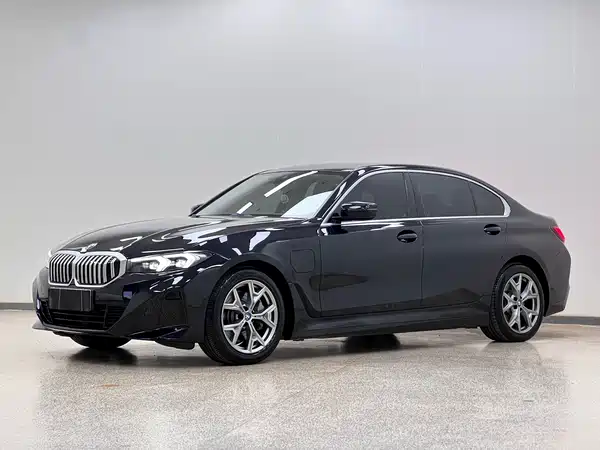 BMW i3 2023