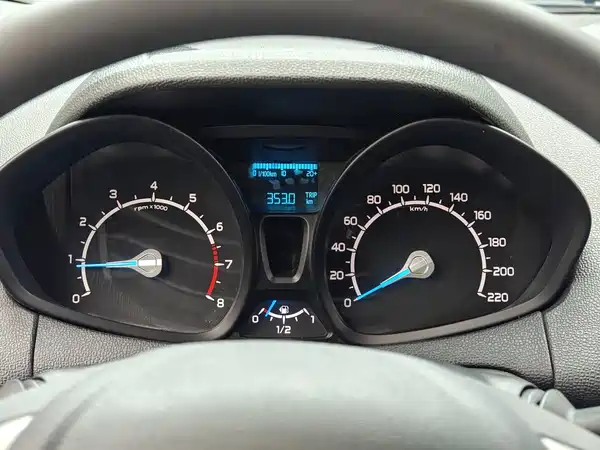 Ford EcoSport 2014