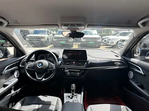 BMW 1 Series 2022