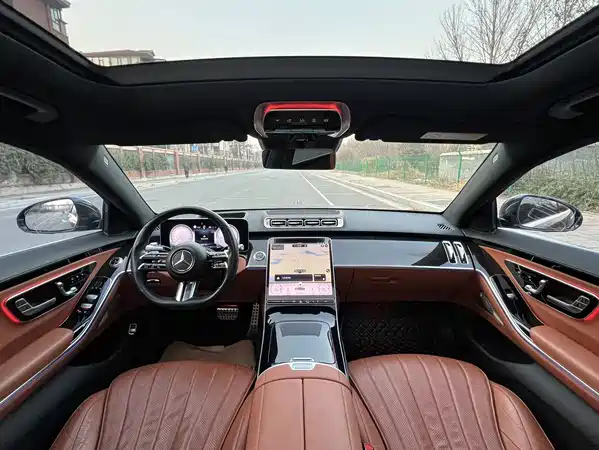 Mercedes-Benz S-Class 2021