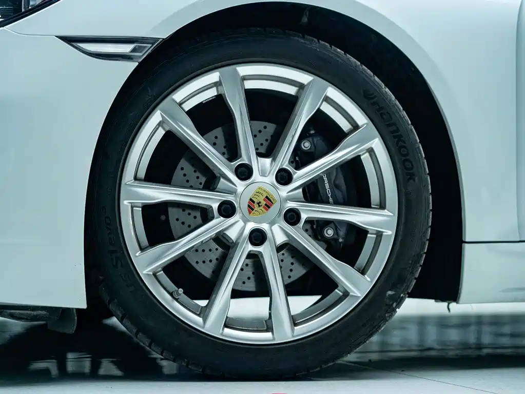 Porsche 718 2022 — фото 17