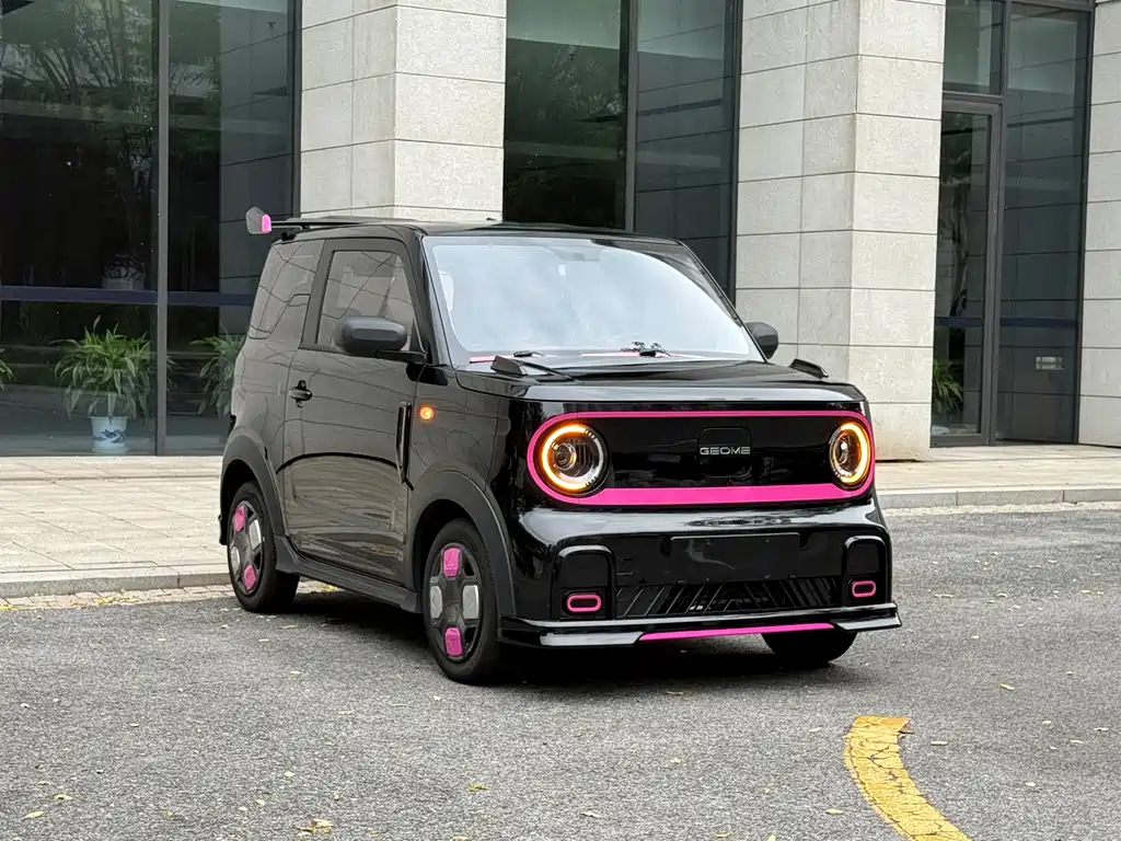 Geely Galaxy Panda 2025 — фото 3