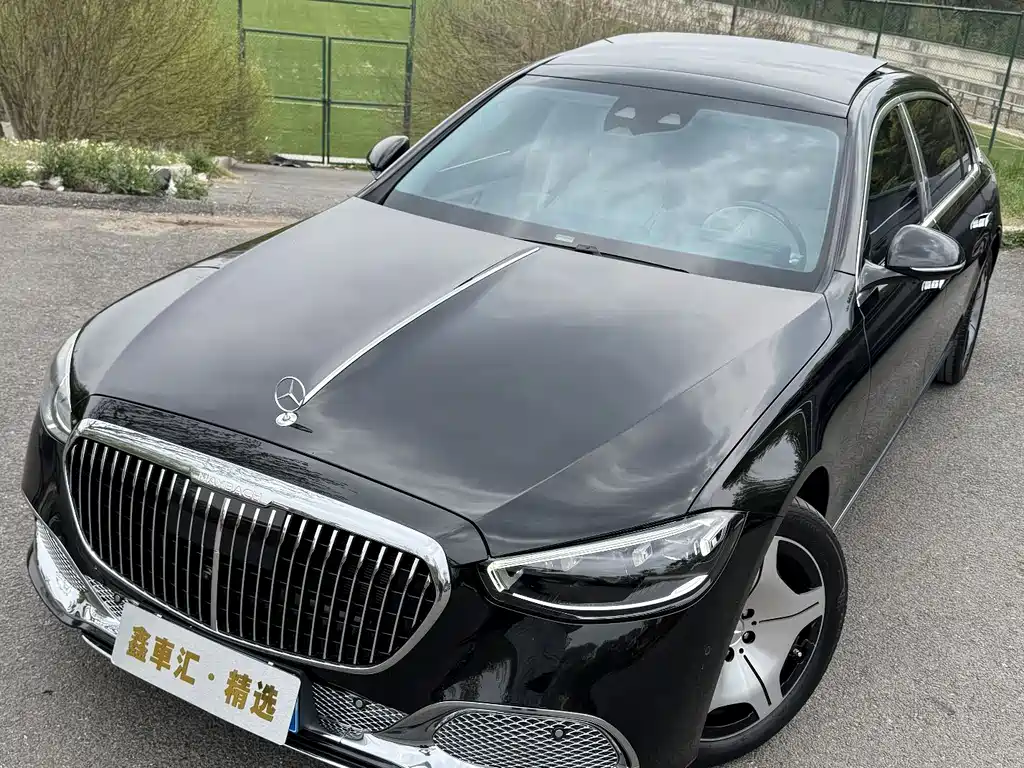 Mercedes-Benz Maybach S-Class 2024