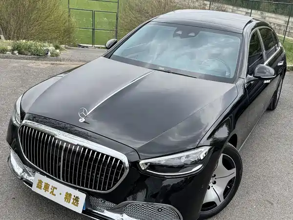 Mercedes-Benz Maybach S-Class 2024