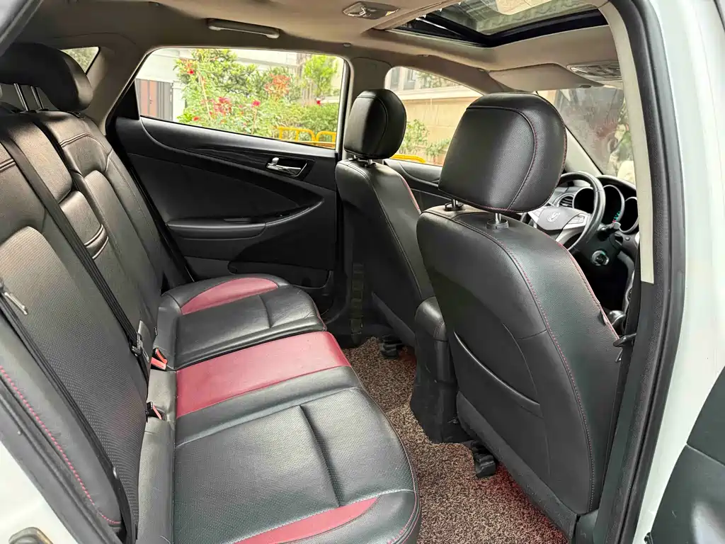 Changan Eado XT 2014