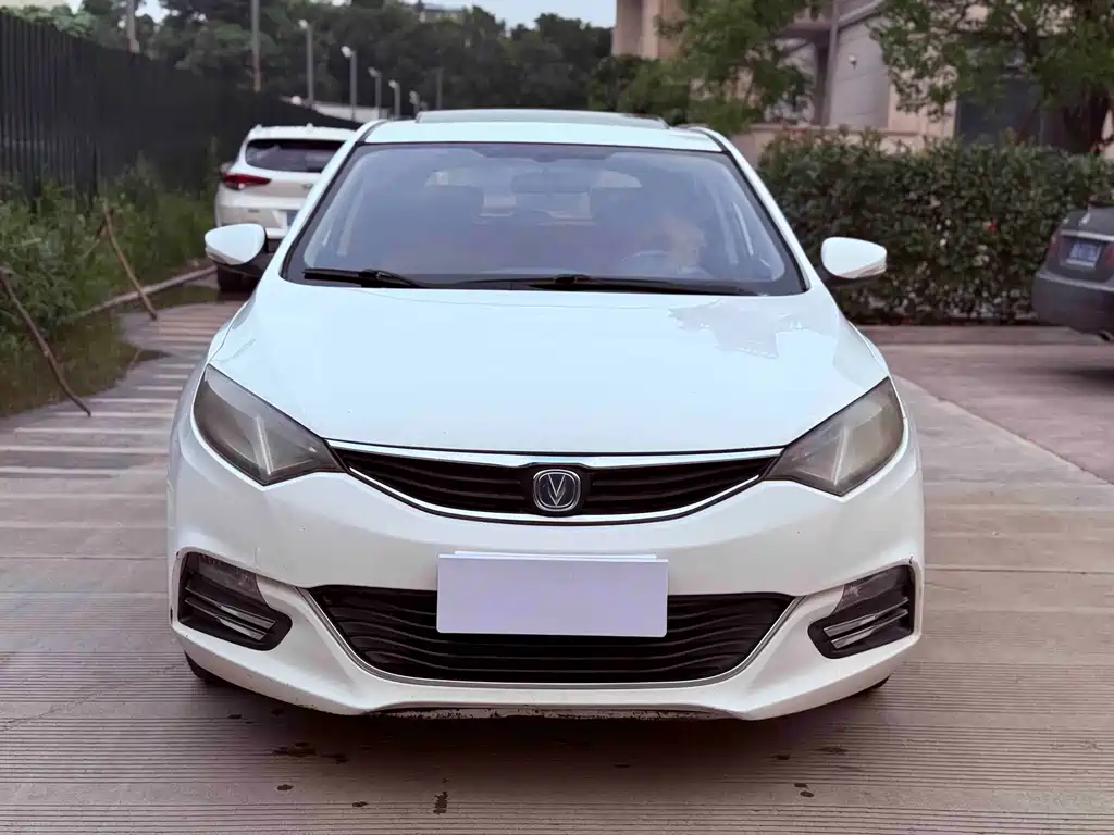 Changan Eado XT 2014