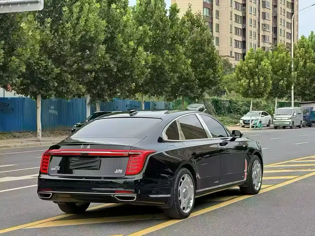 Hongqi H9 2023 — фото 9