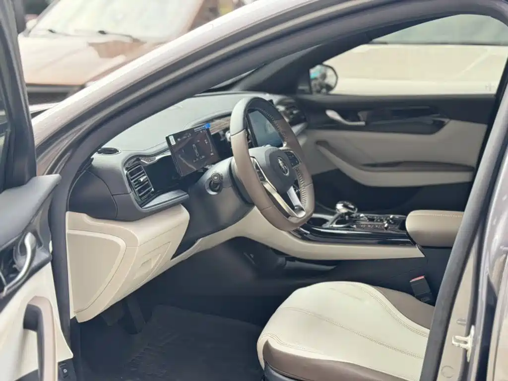 BYD Qin PLUS 2024 — фото 13