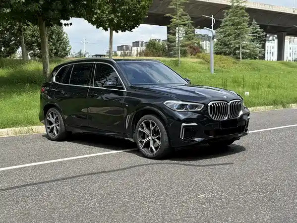 BMW X5 2023