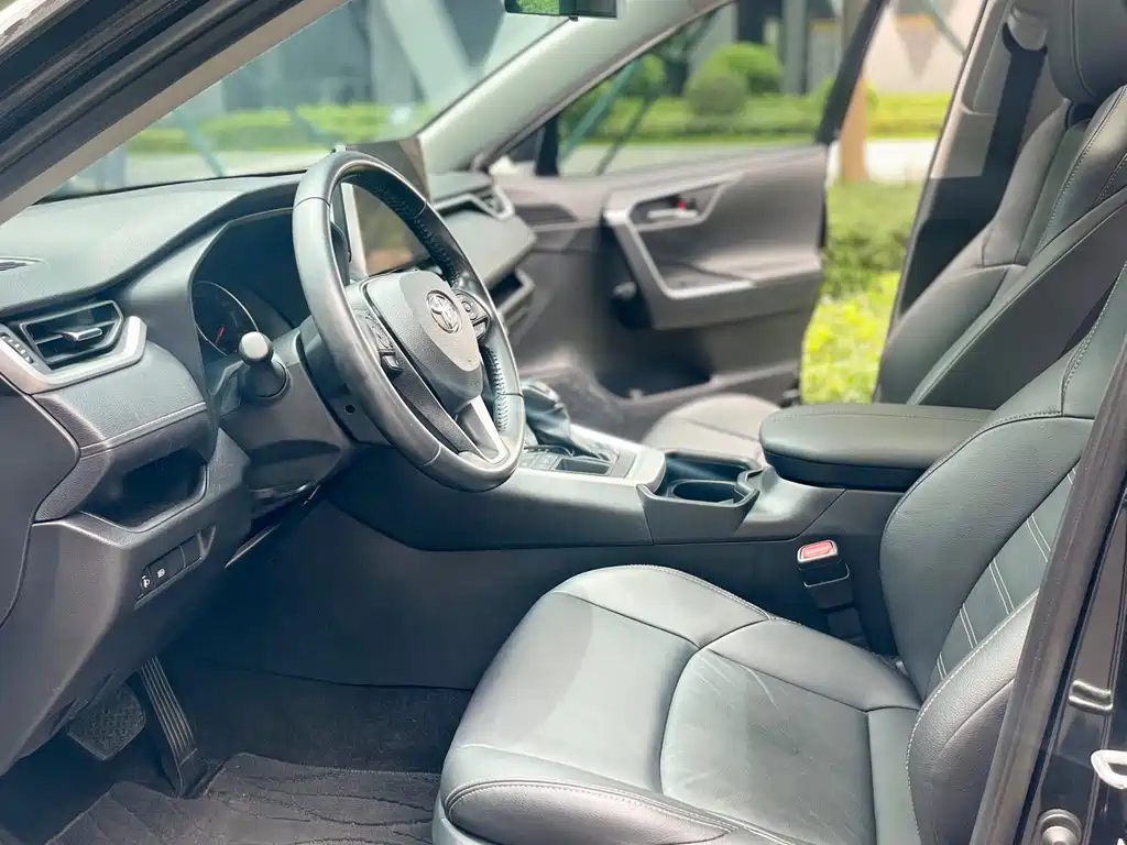 Toyota Wildlander 2022 — фото 17