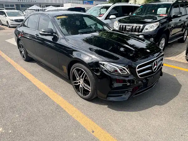 Mercedes-Benz E-Class 2017