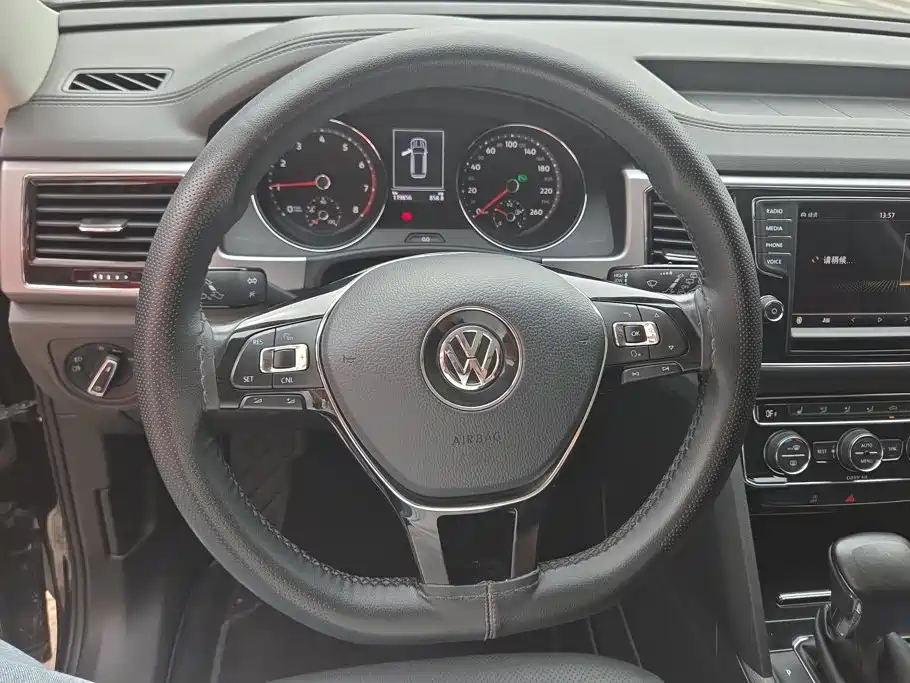 Volkswagen Teramont 2018 — фото 15