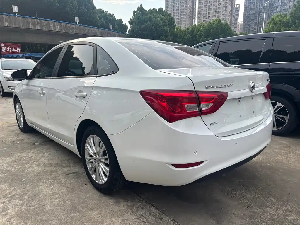 Buick Excelle 2016