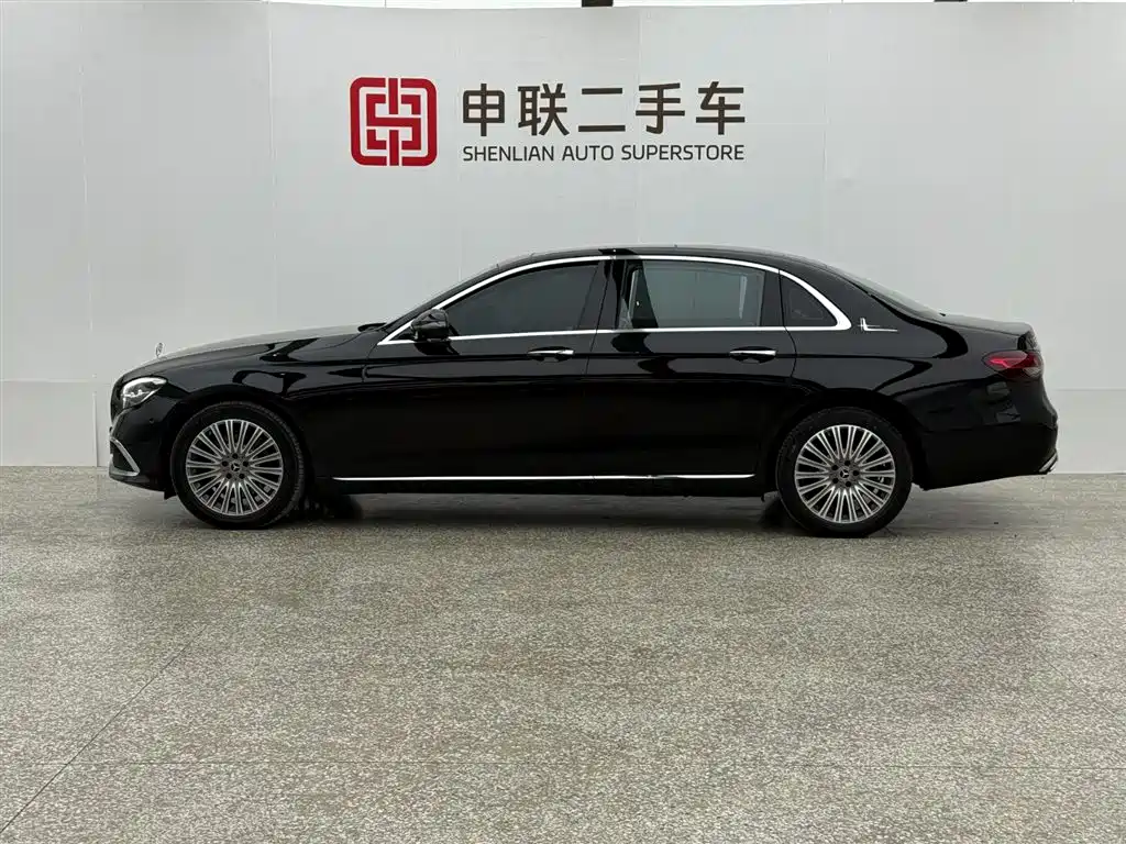Mercedes-Benz E-Class 2021