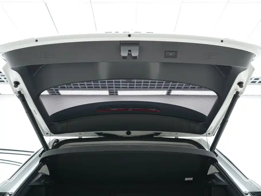 Volkswagen T-Roc 2023 — фото 26