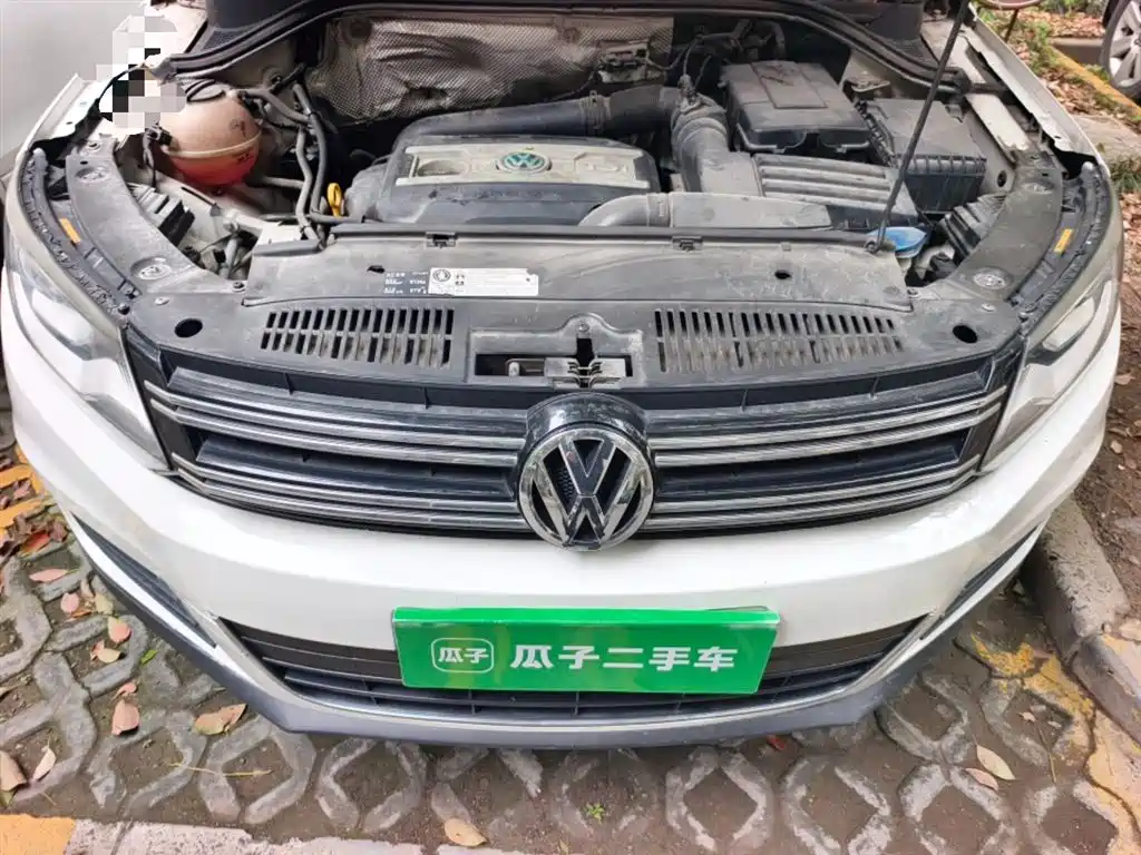 Volkswagen Tiguan 2017 — фото 11