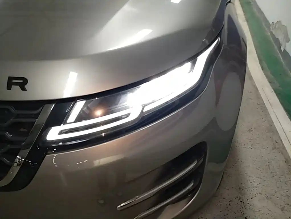 Land Rover Evoque 2022 — фото 24