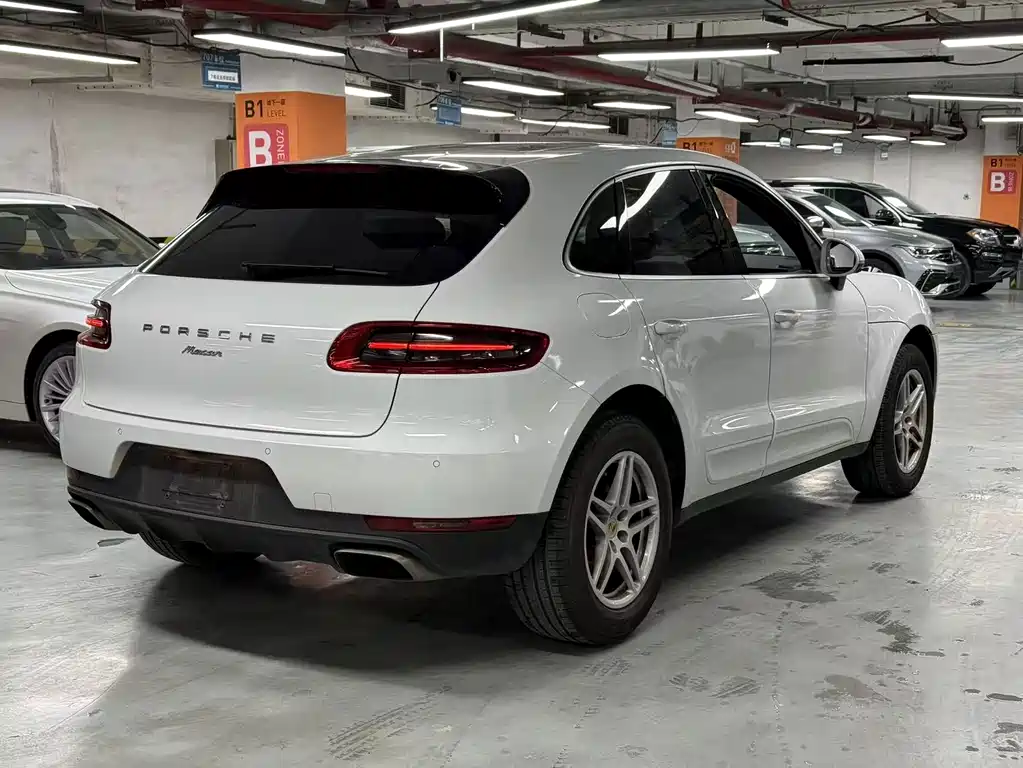 Porsche Macan 2017 — фото 5