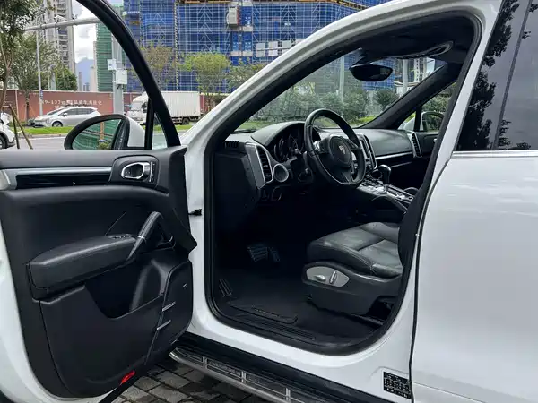 Porsche Cayenne 2013