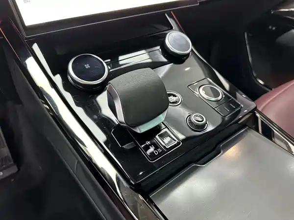 Land Rover Range Rover Sport 2024