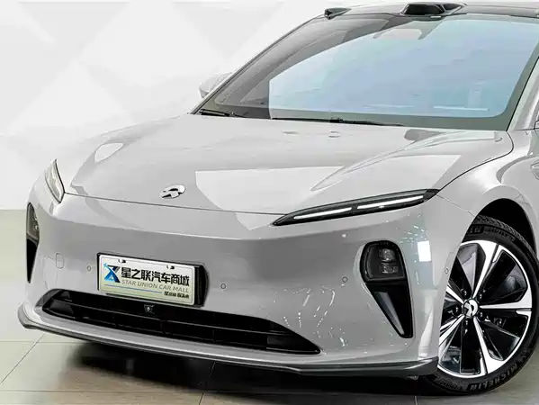 NIO ET5T 2024