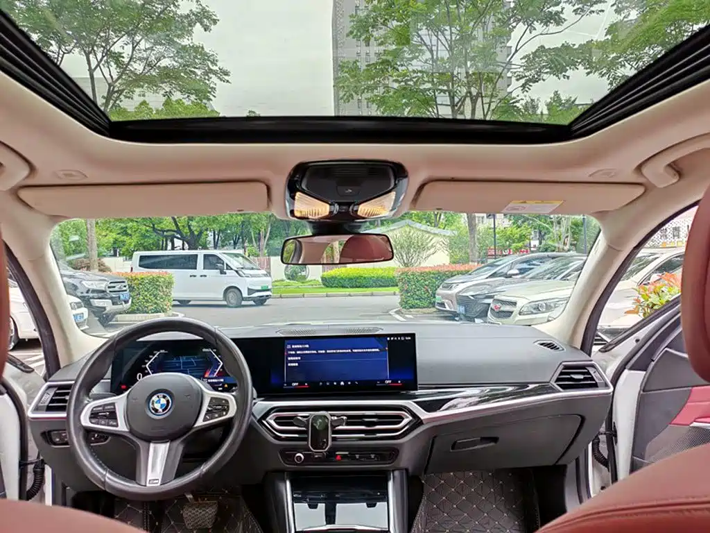 BMW i3 2023 — фото 13
