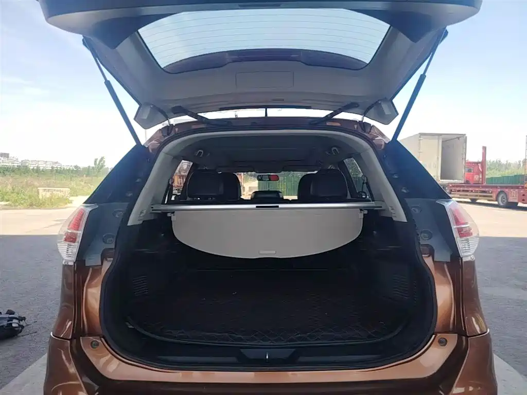 Nissan X-Trail 2015 — фото 19