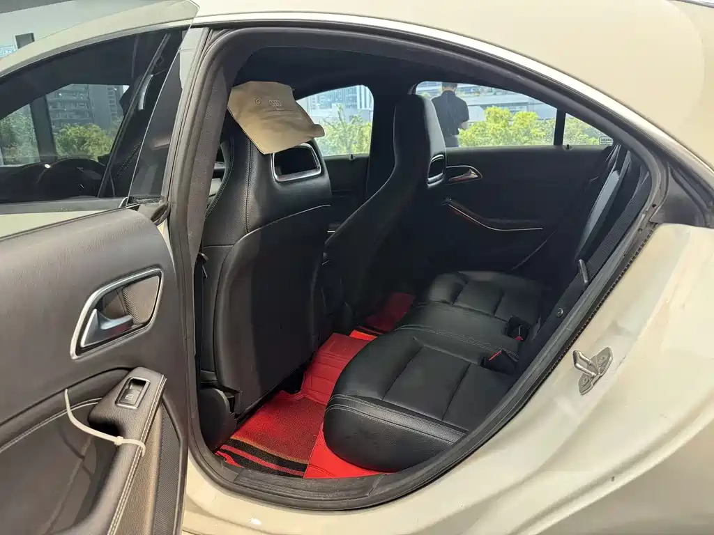 Mercedes-Benz CLA 2018 — фото 11
