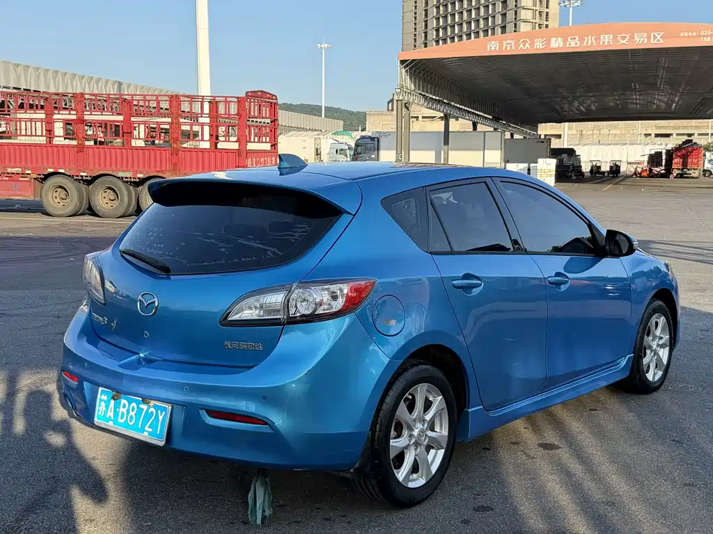 Mazda 3 Xingcheng 2013 — фото 14