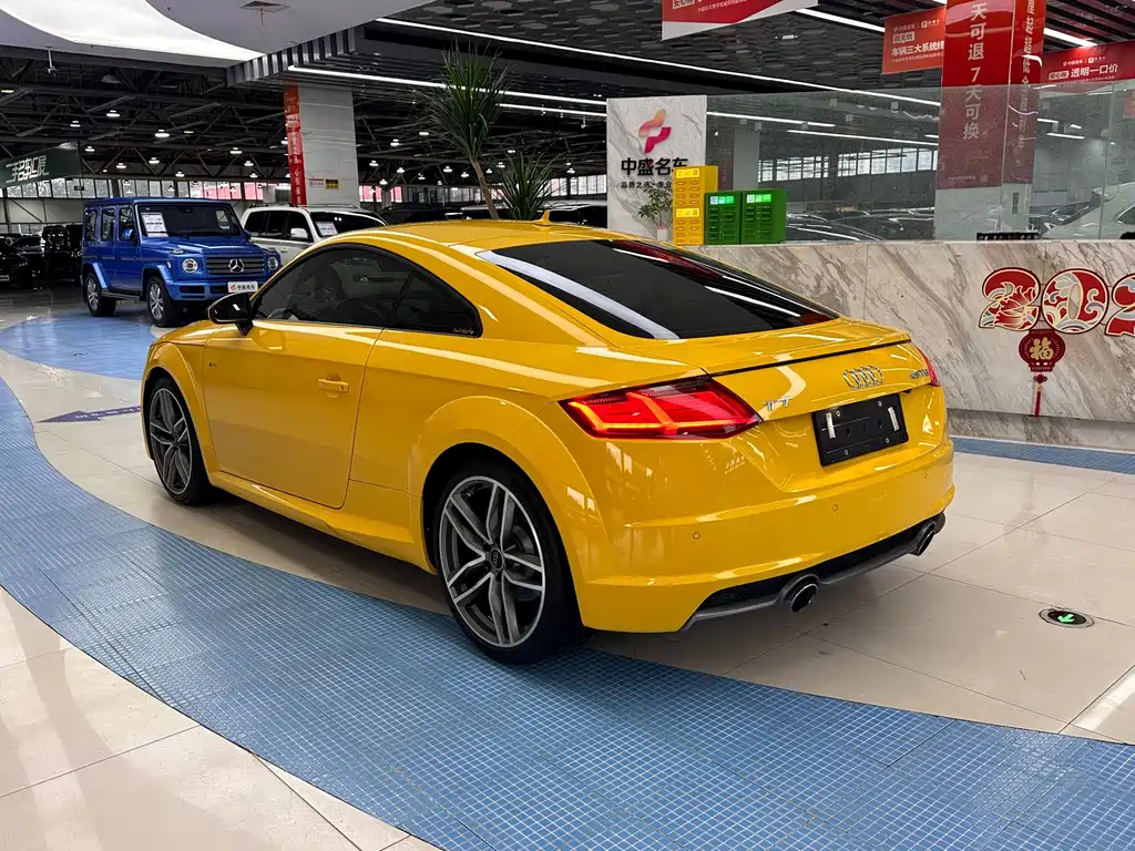 Audi TT 2019 — фото 22
