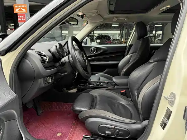 MINI Clubman 2016