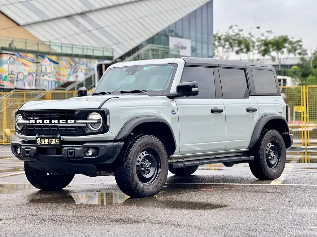 Ford Bronco 2025