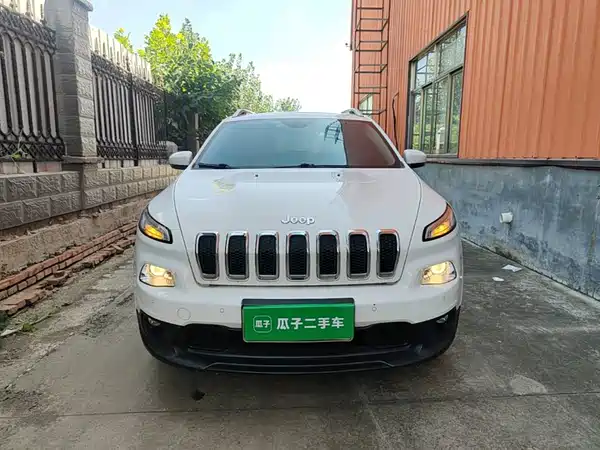 Jeep Cherokee 2016