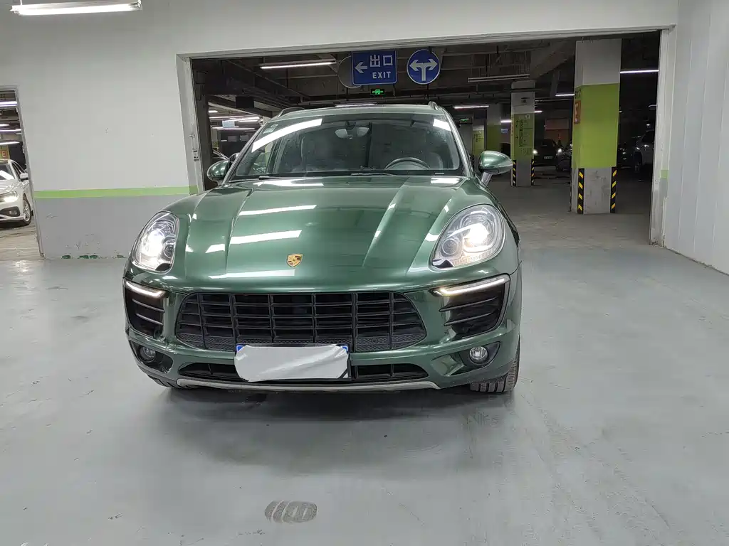 Porsche Macan 2016