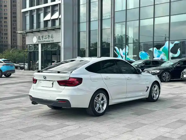BMW 3 Series GT 2019