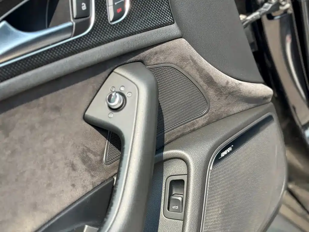 Audi S6 2013 — фото 16