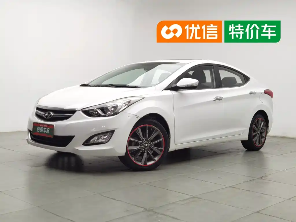 Hyundai Elantra 2015