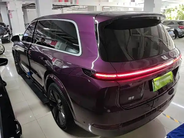 Li Auto L9 2025