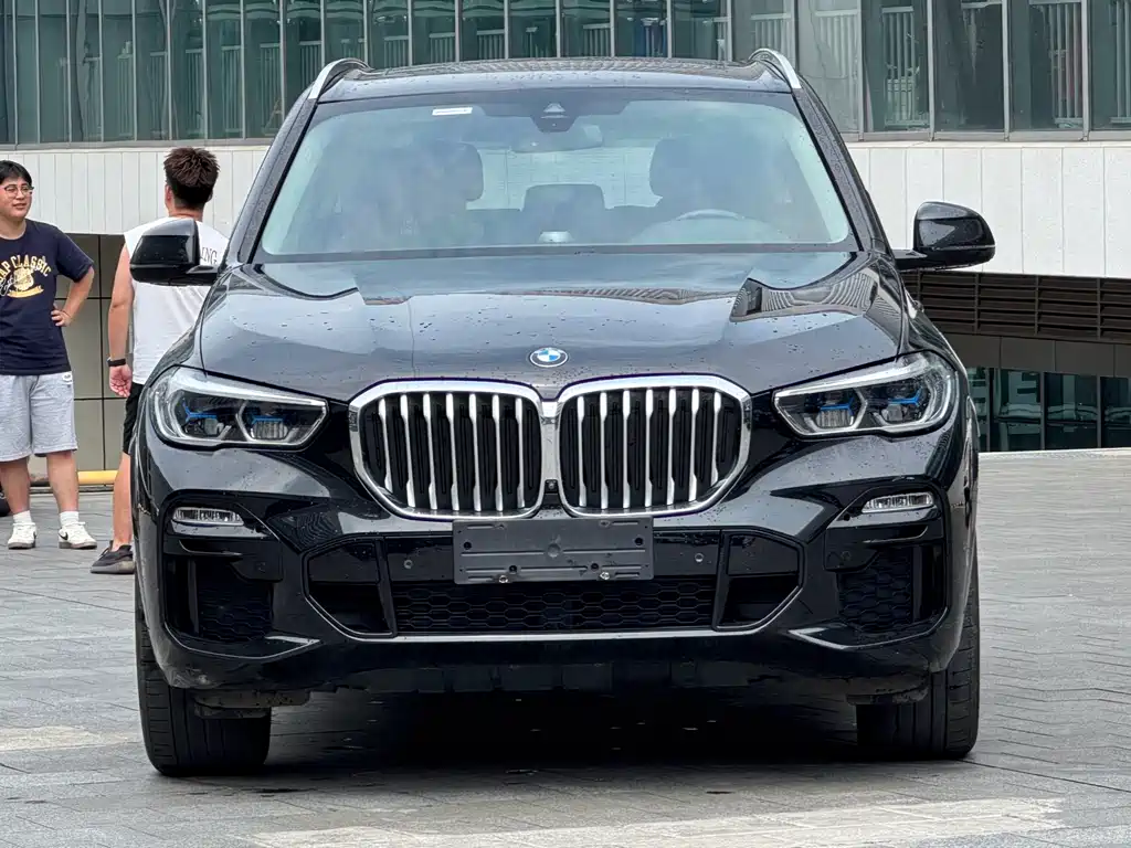 BMW X5 2021