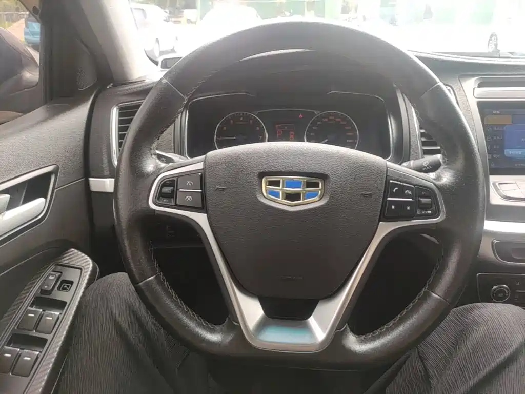 Geely Vision 2017 — фото 11