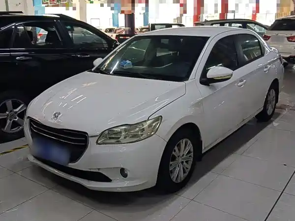 Peugeot 301 2015