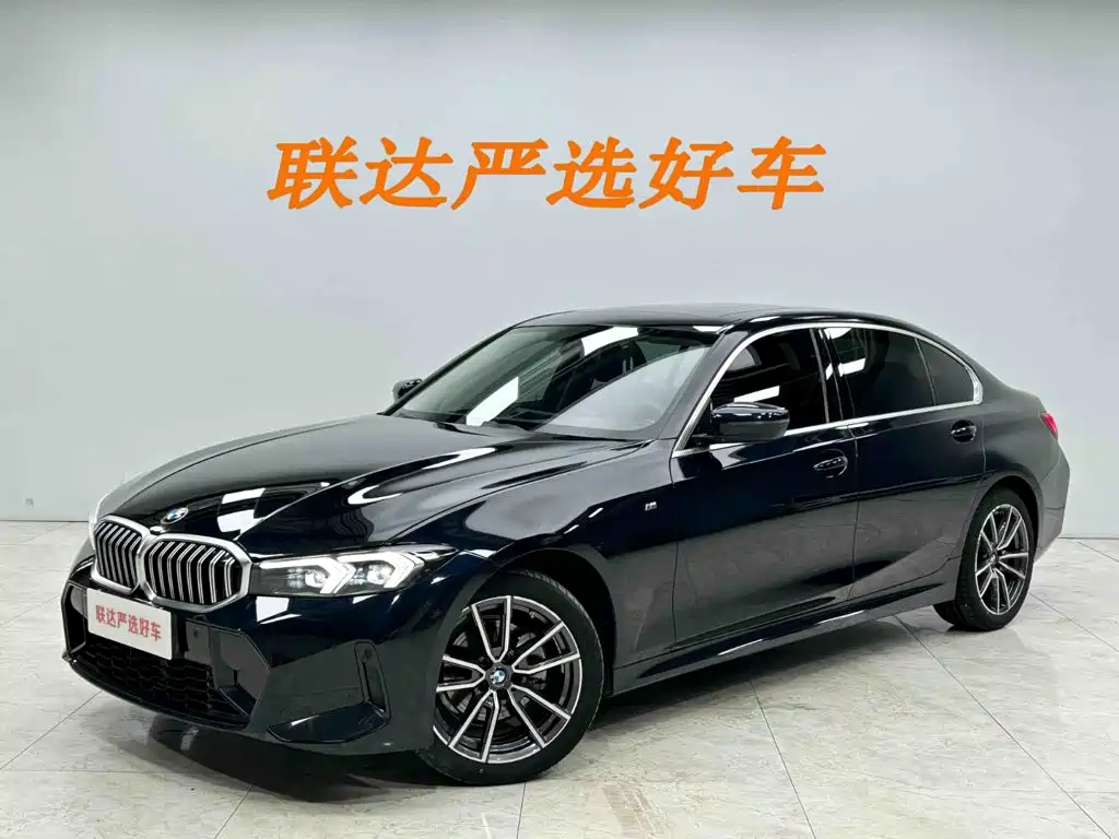 BMW 3 Series 2023 — фото 1