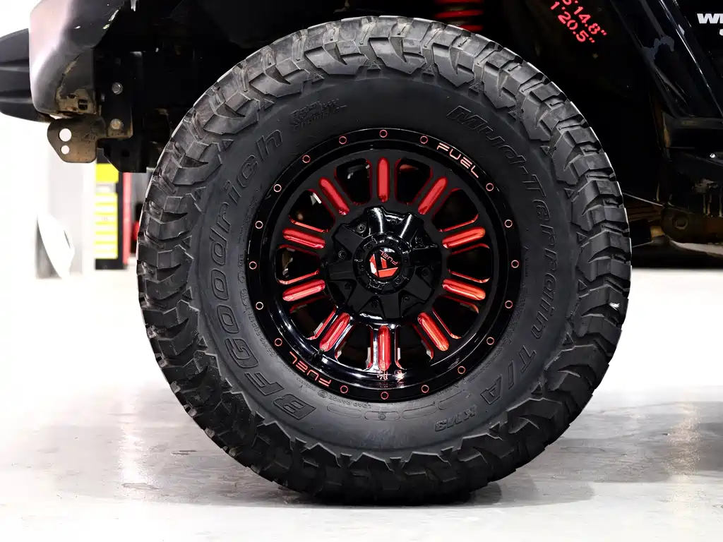 Jeep Wrangler 2018 — фото 13