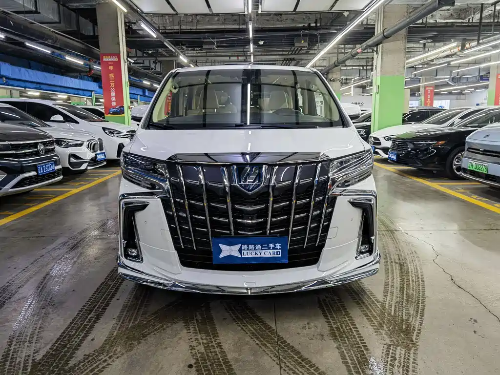 Toyota Alphard 2021 — фото 2