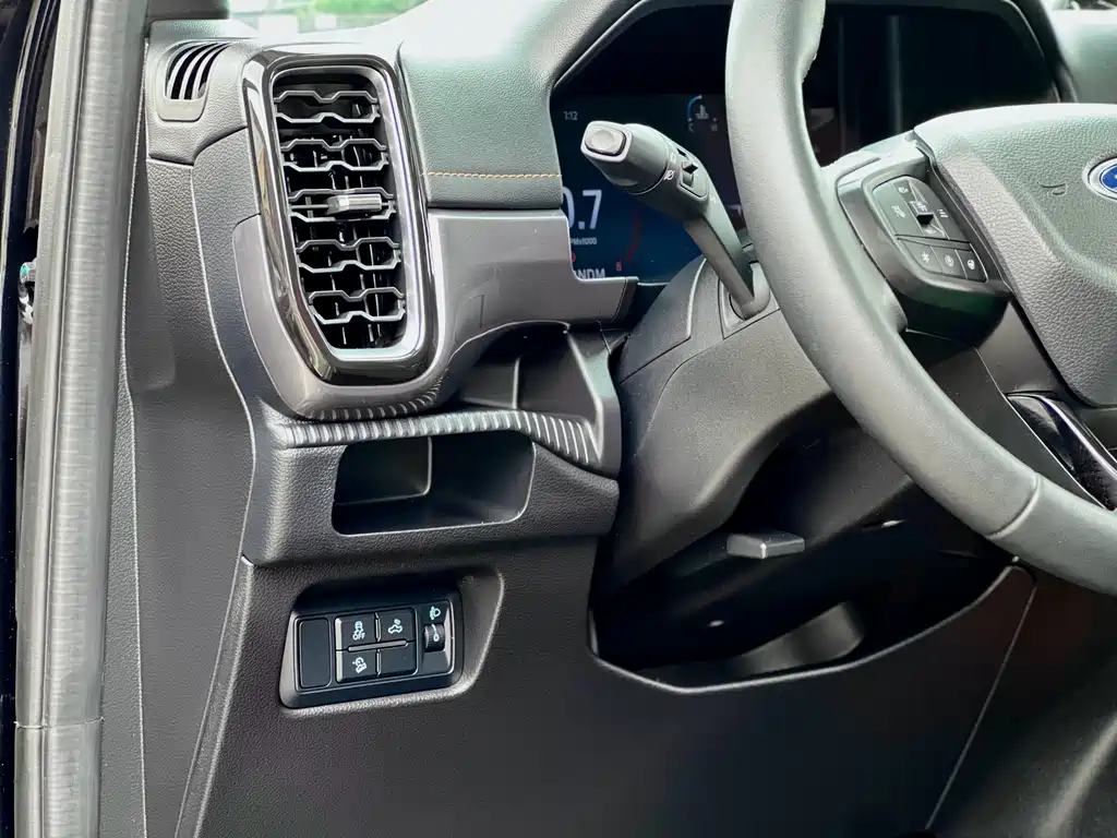 Ford Ranger 2024 — фото 13
