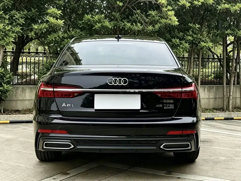 Audi A6L 2022 — фото 11