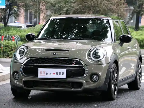 MINI 2021