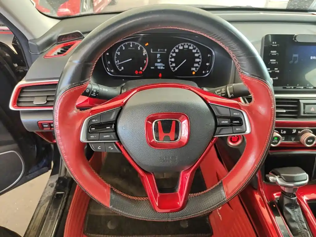 Honda Inspire 2020 — фото 11