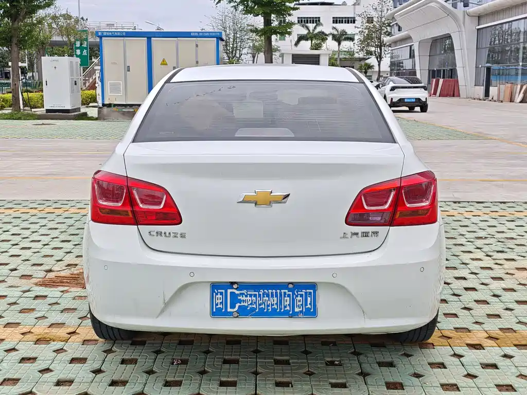 Chevrolet Cruze 2016 — фото 5